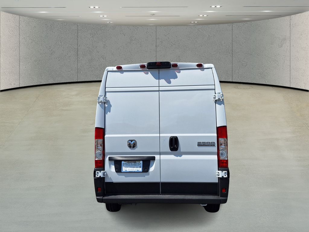 2025 Ram ProMaster 2500 photo 3