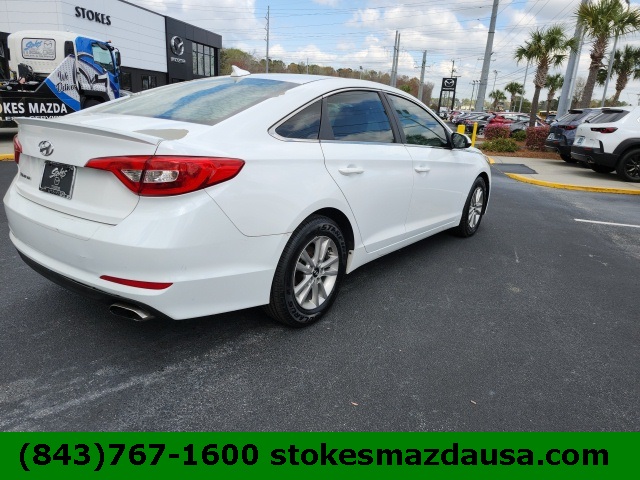 2016 Hyundai Sonata SE photo 4