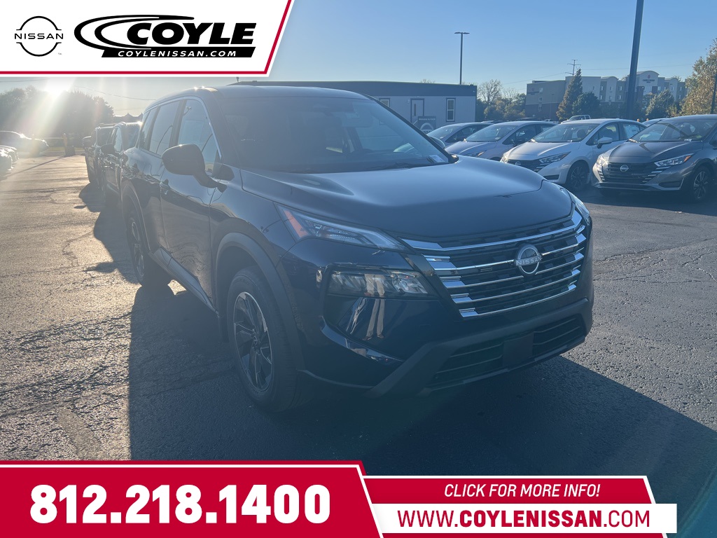 2026 Nissan Rogue SV's photo