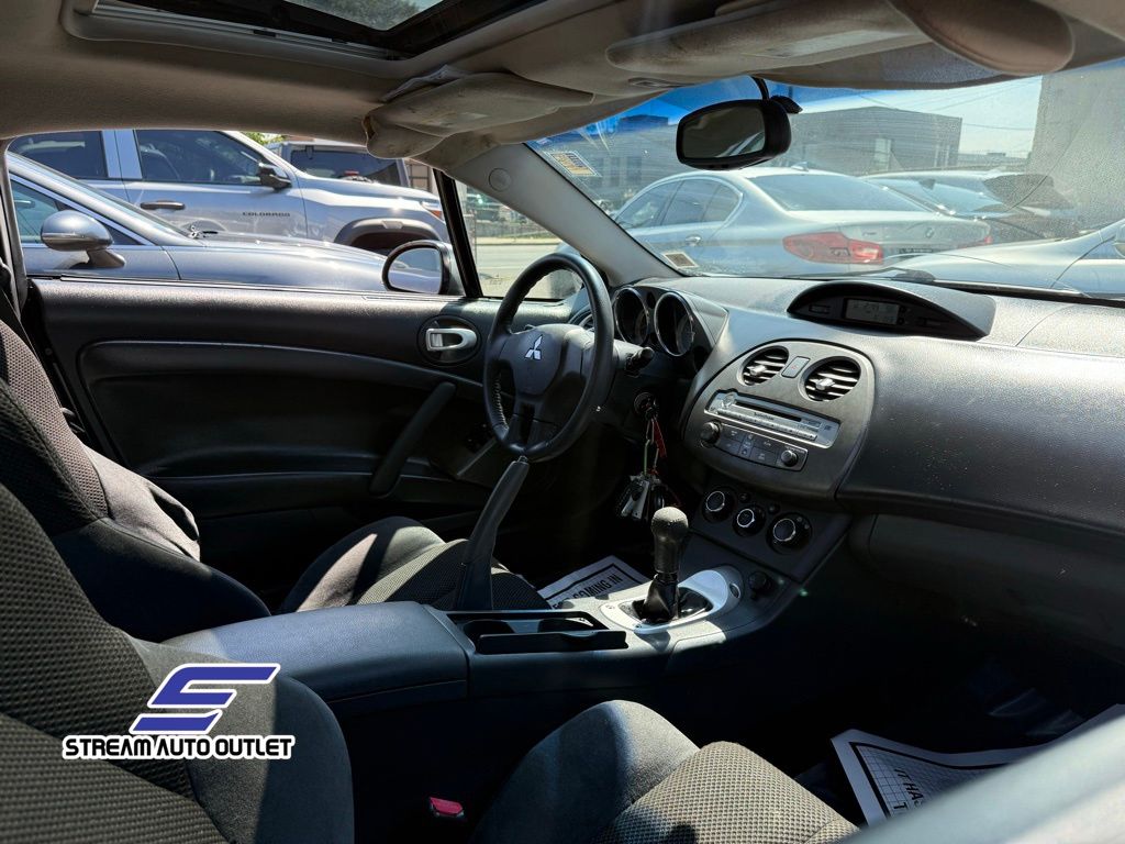 2008 Mitsubishi Eclipse GS photo 20