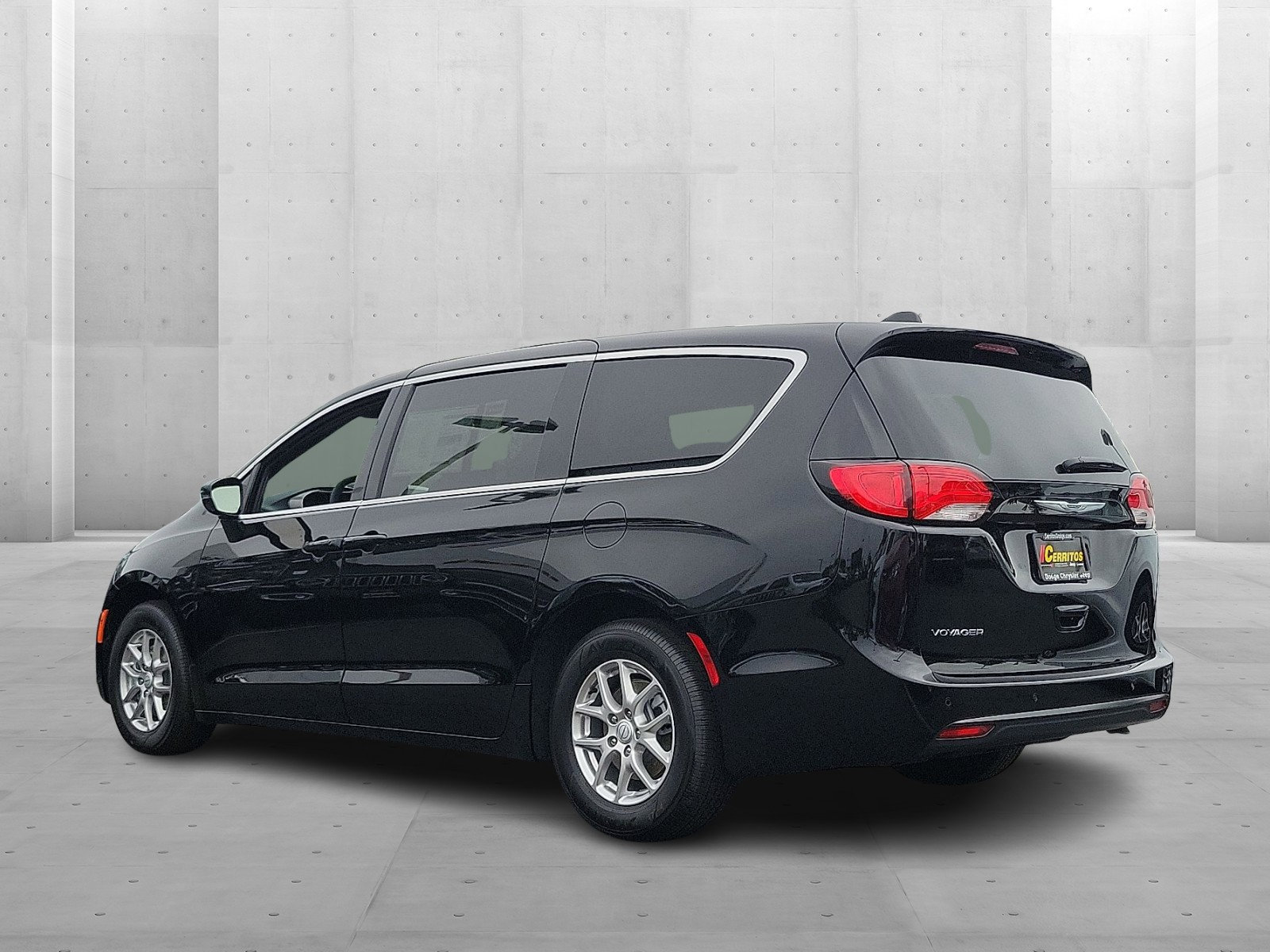 2025 Chrysler Voyager LX photo 2