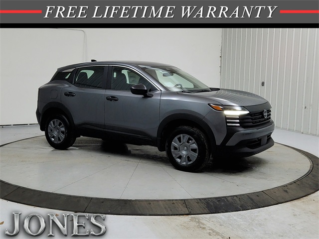 2026 Nissan KICKS S's photo