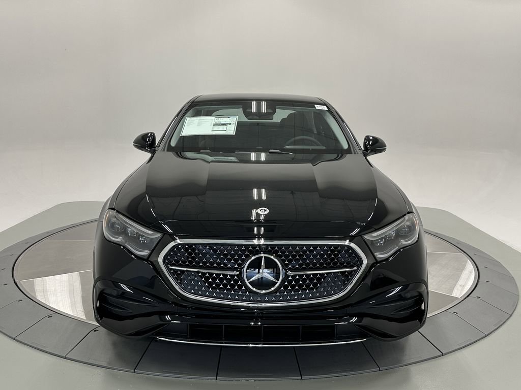2026 Mercedes Benz E 450 4MATIC photo 2