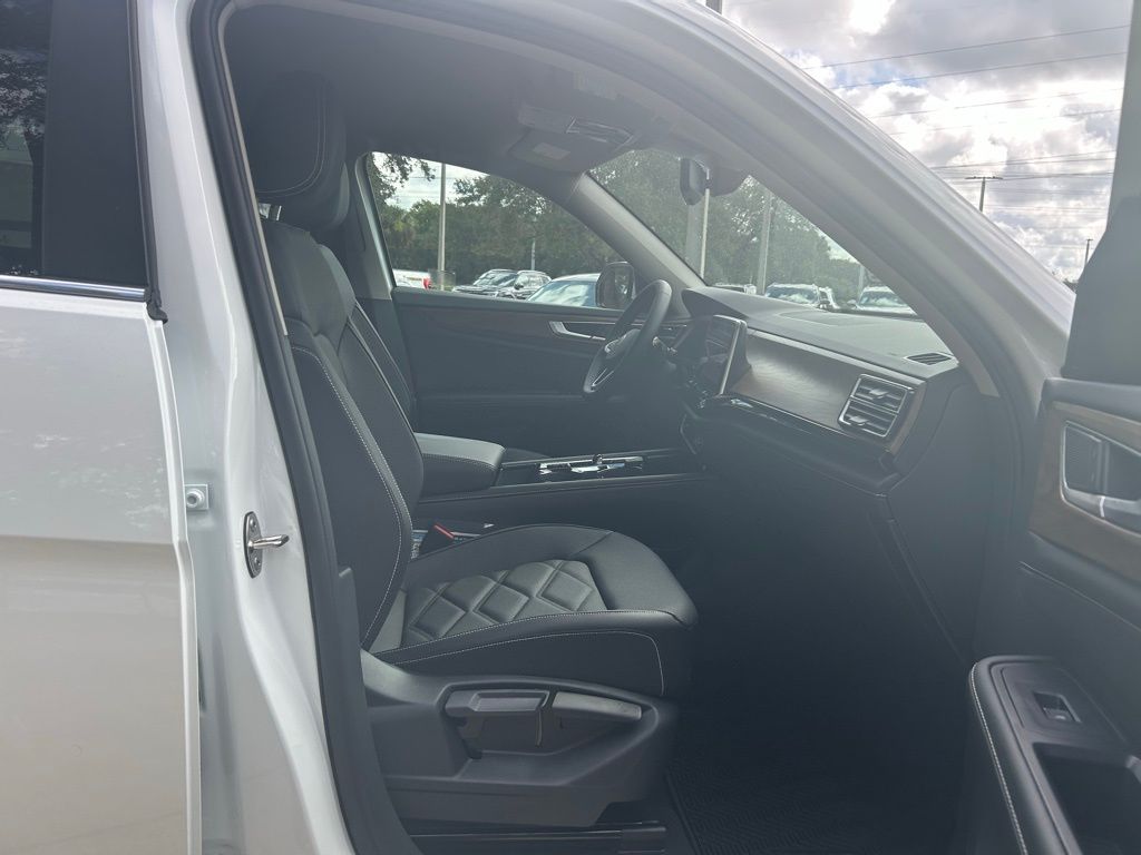 2026 Volkswagen Atlas SE Technology photo 27