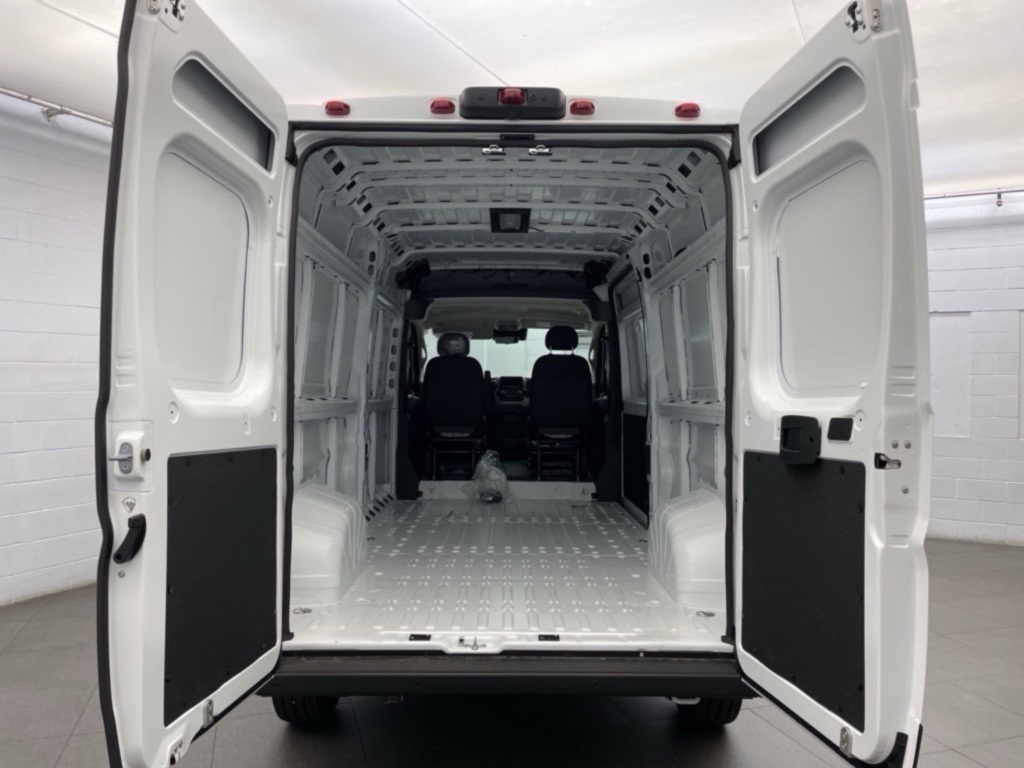 2026 Ram ProMaster 2500 photo 3