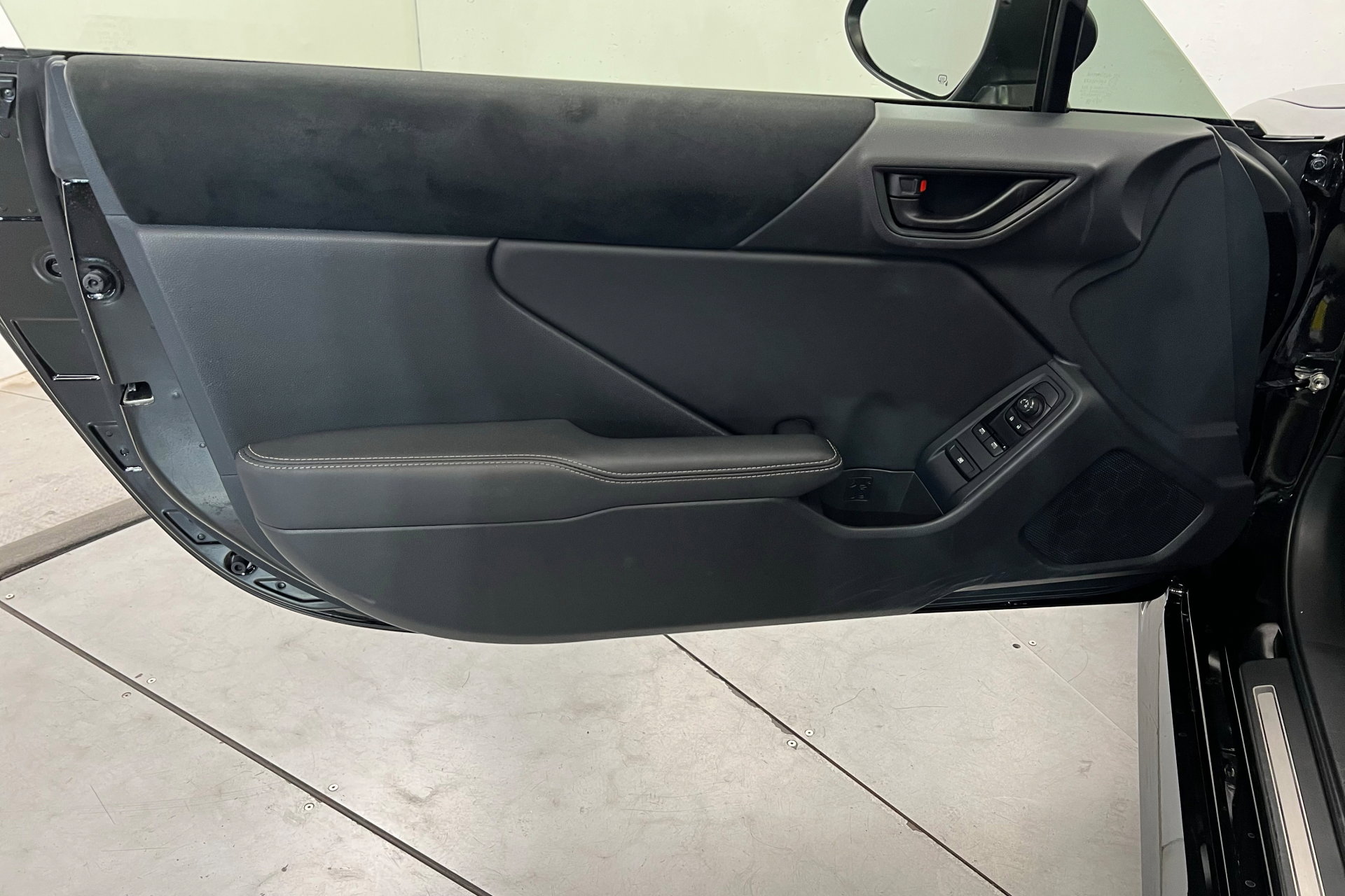 2024 Toyota GR86 Premium photo 14