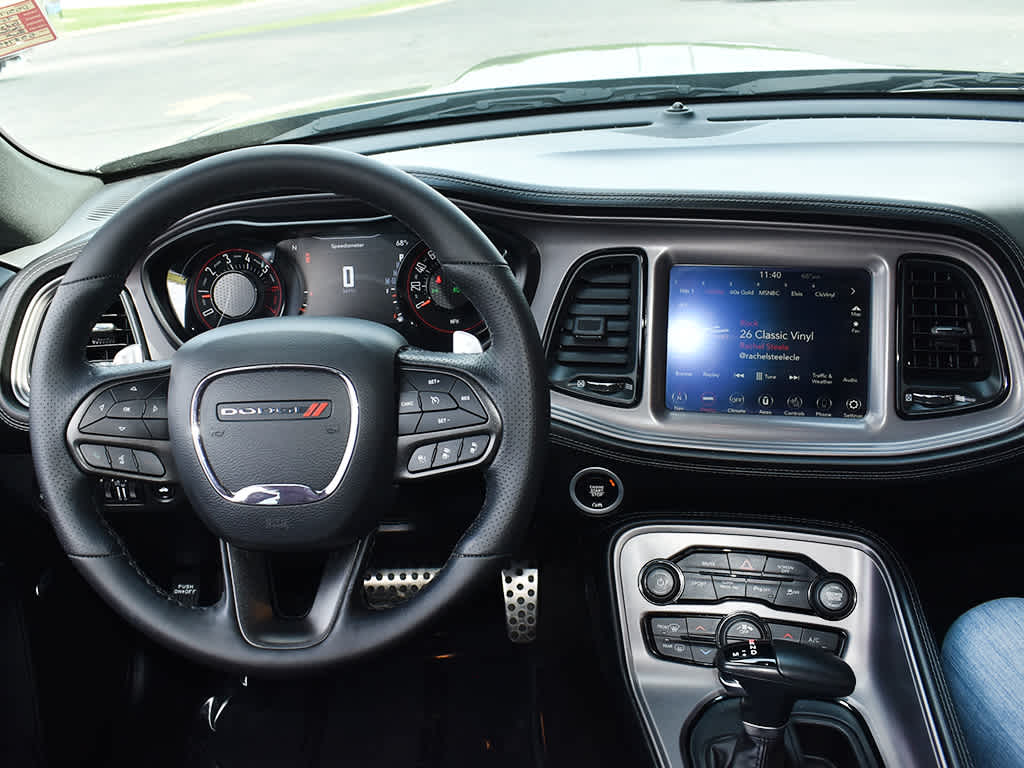 2023 Dodge Challenger R/T photo 15