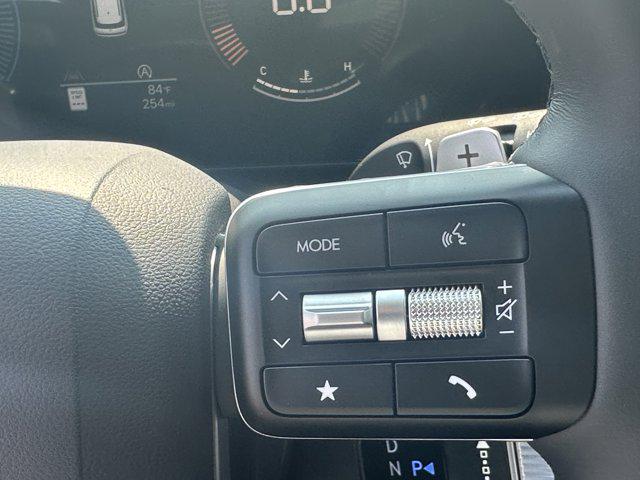 2025 Hyundai Santa Fe SE photo 23