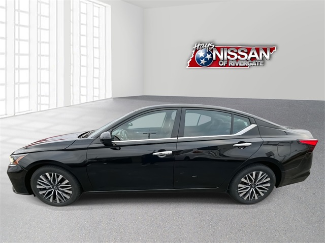 2023 Nissan Altima 2.5 SV photo 4