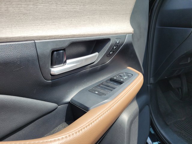 2024 Toyota Grand Highlander Platinum photo 16