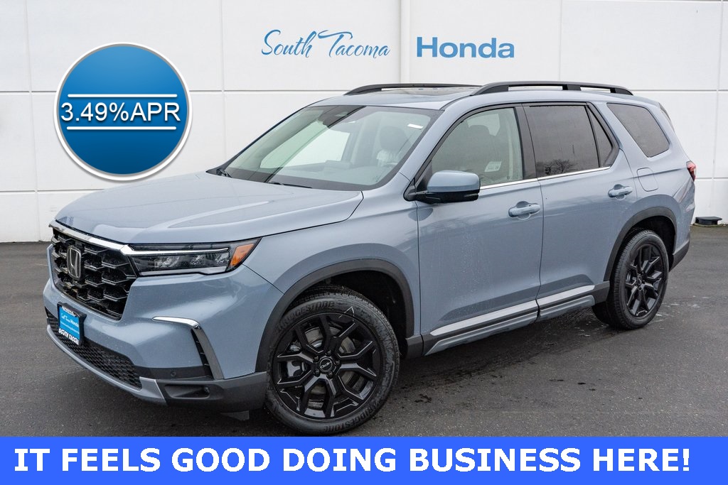 2025 Honda Pilot Touring's photo