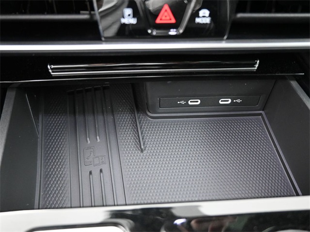 2025 Volkswagen Atlas SEL Premium R-Line photo 6