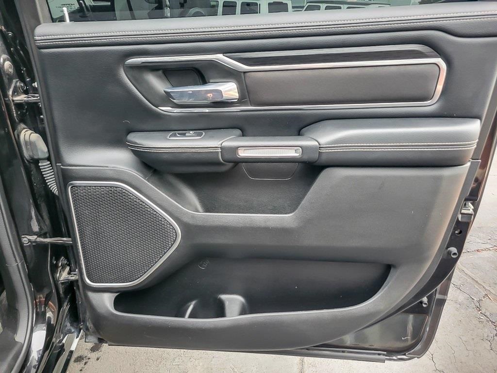 2023 RAM 1500 - Image 19