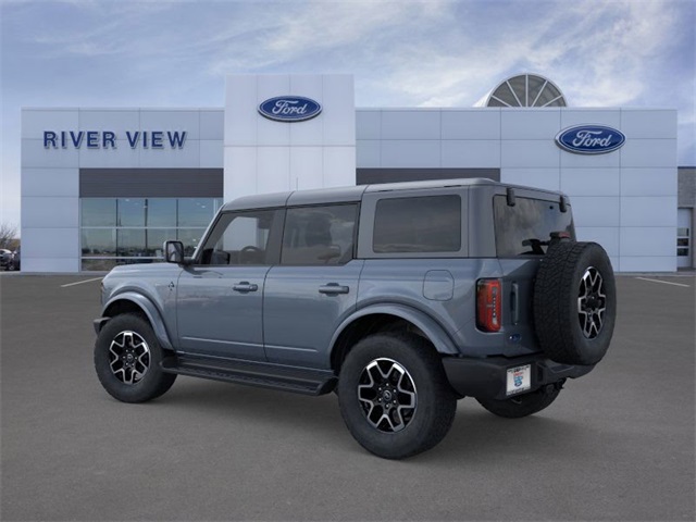 2025 Ford Bronco Outer Banks photo 4