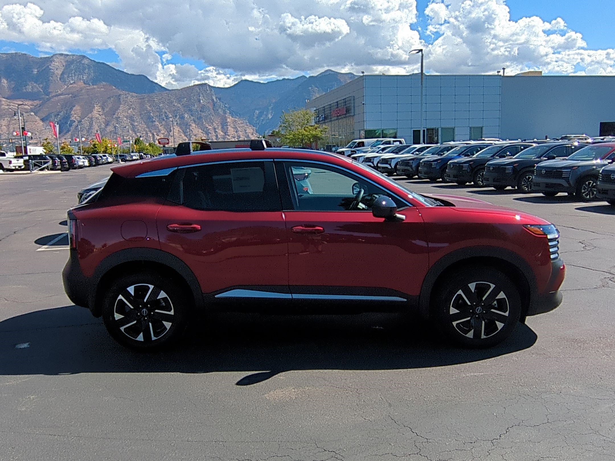 2026 Nissan Kicks SV photo 2