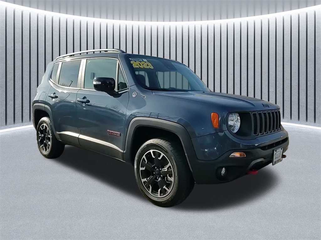 2023 Jeep Renegade Trailhawk's photo