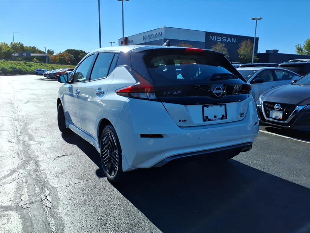 2024 Nissan Leaf SV Plus photo 7