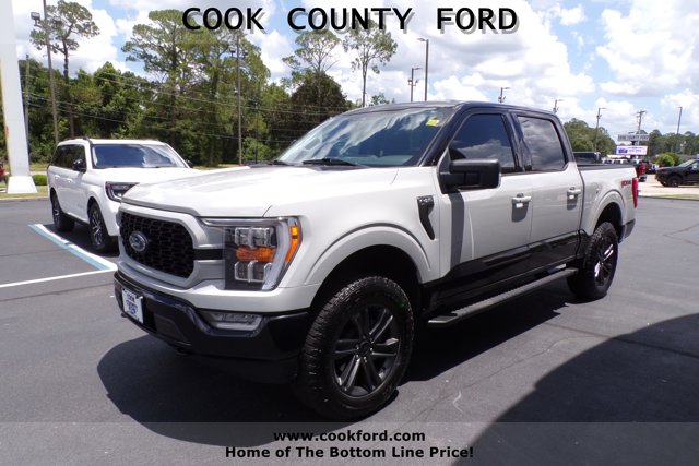 2023 Ford F-150 XLT photo 12