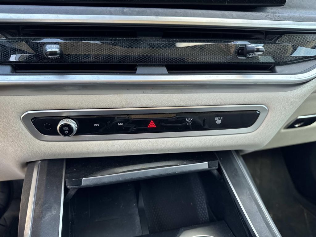 2023 Bmw X7 xDrive40i photo 23