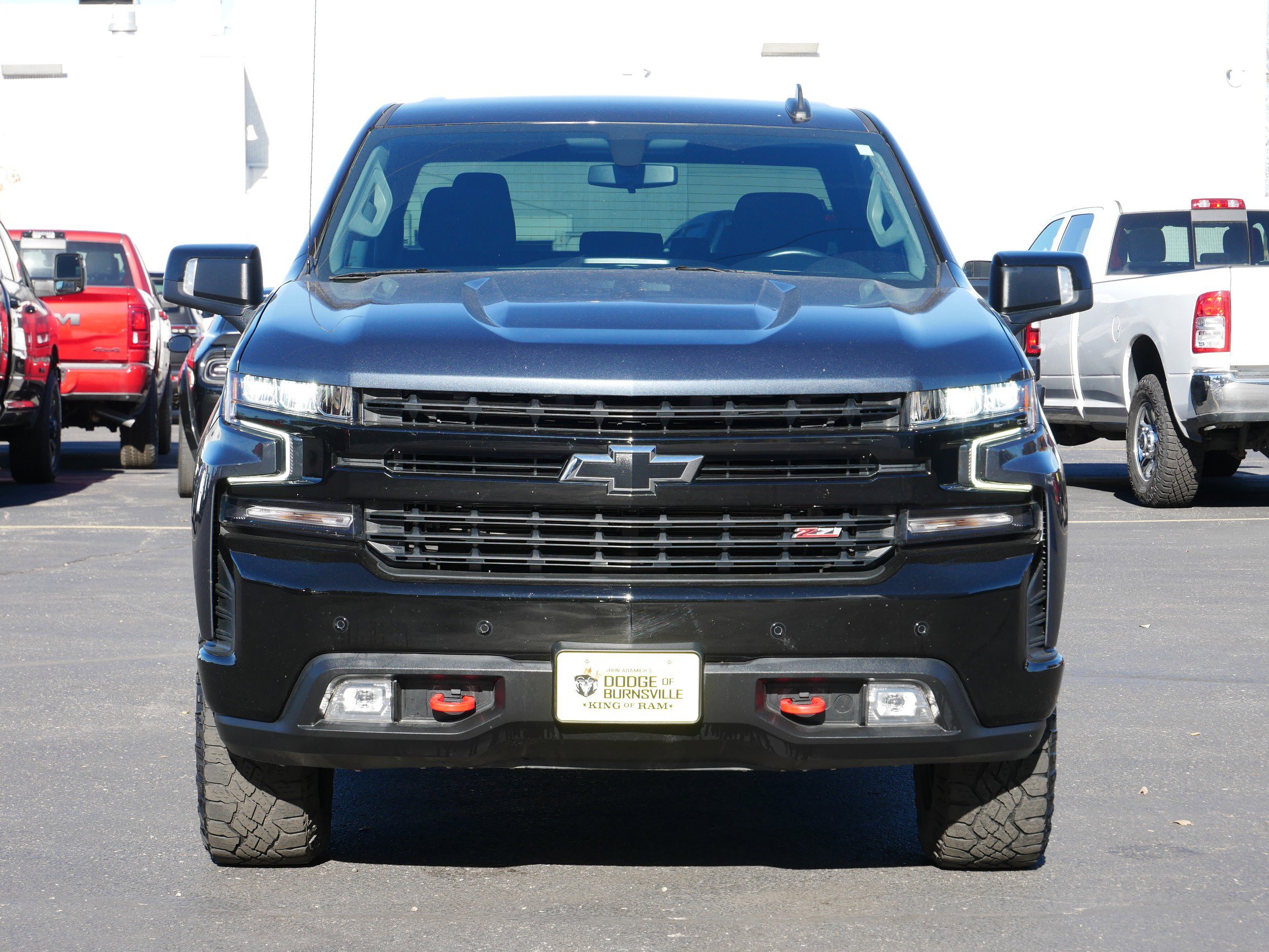 Used 2022 Chevrolet Silverado 1500 Limited LT Trail Boss with VIN 1GCPYFED6NZ189374 for sale in Saint Charles, Minnesota