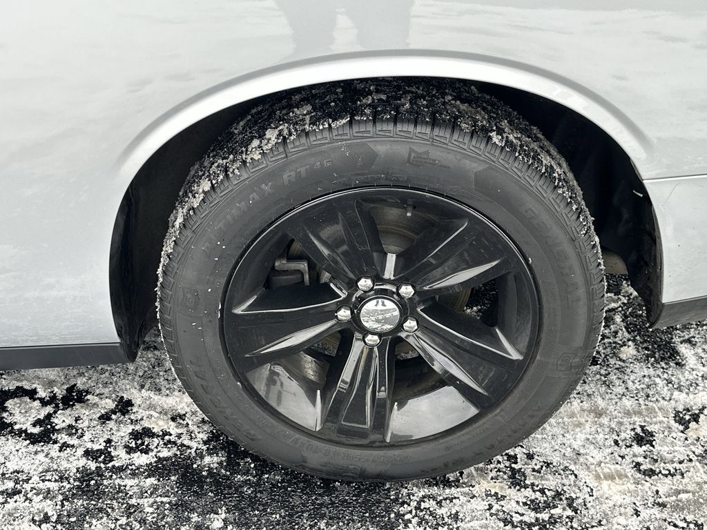 2020 DODGE CHALLENGER - Image 25