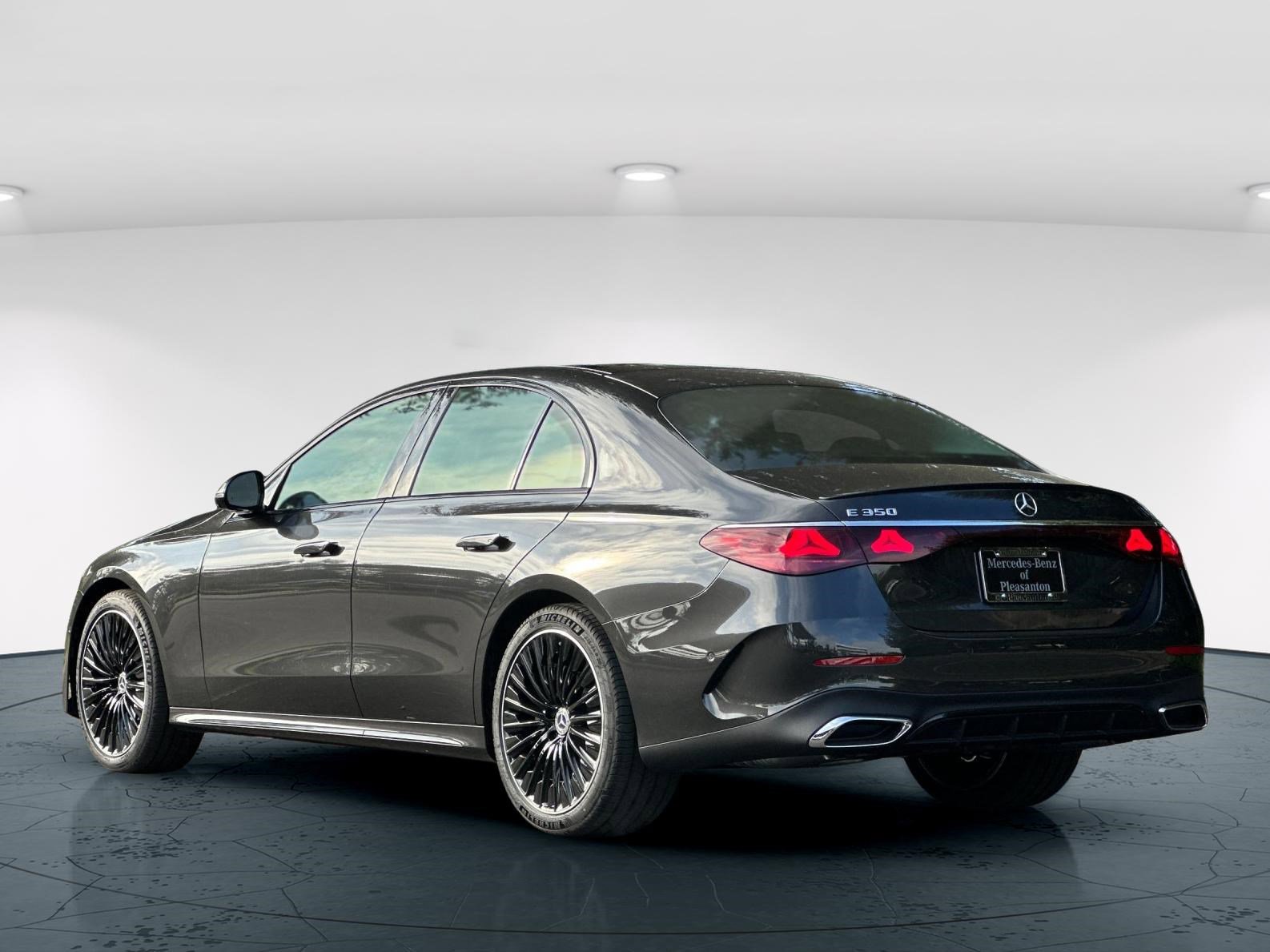 2026 Mercedes-Benz E-Class E350