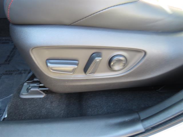 2023 Toyota RAV4 Prime XSE photo 20
