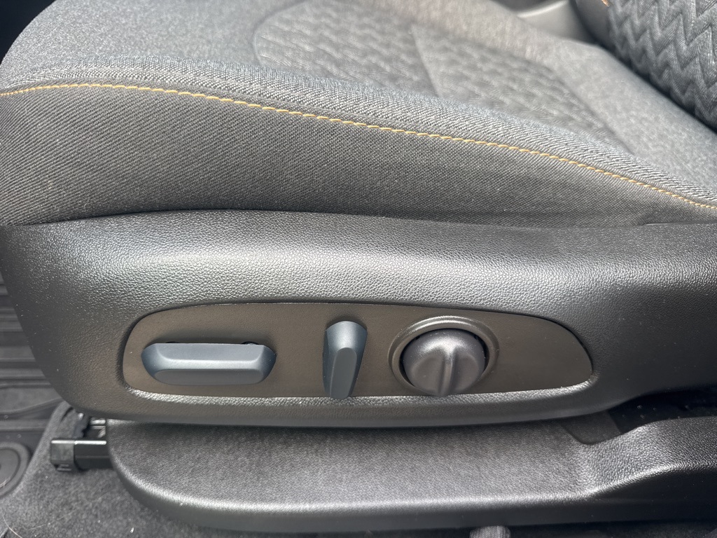 2022 Chevrolet Equinox LT photo 15