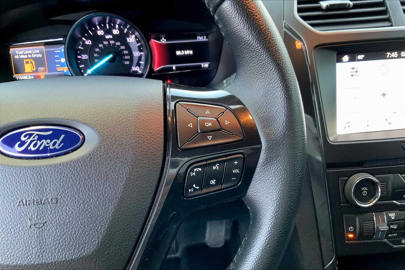 2018 Ford Explorer XLT photo 23