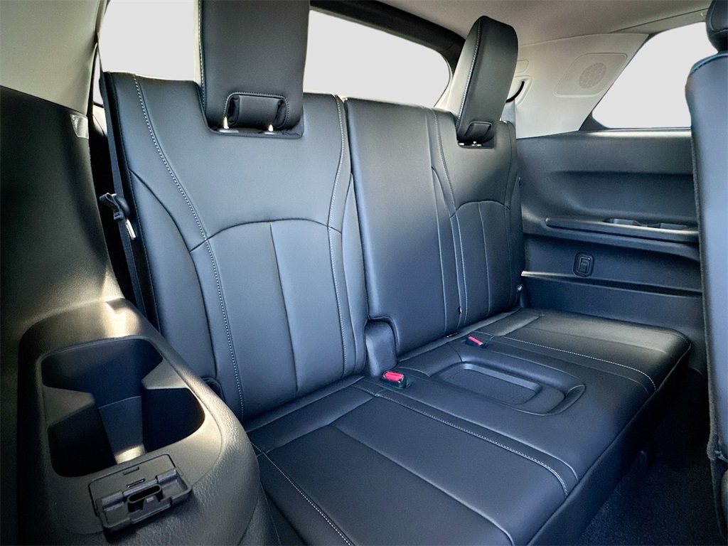 2026 Infiniti QX60 Luxe photo 28