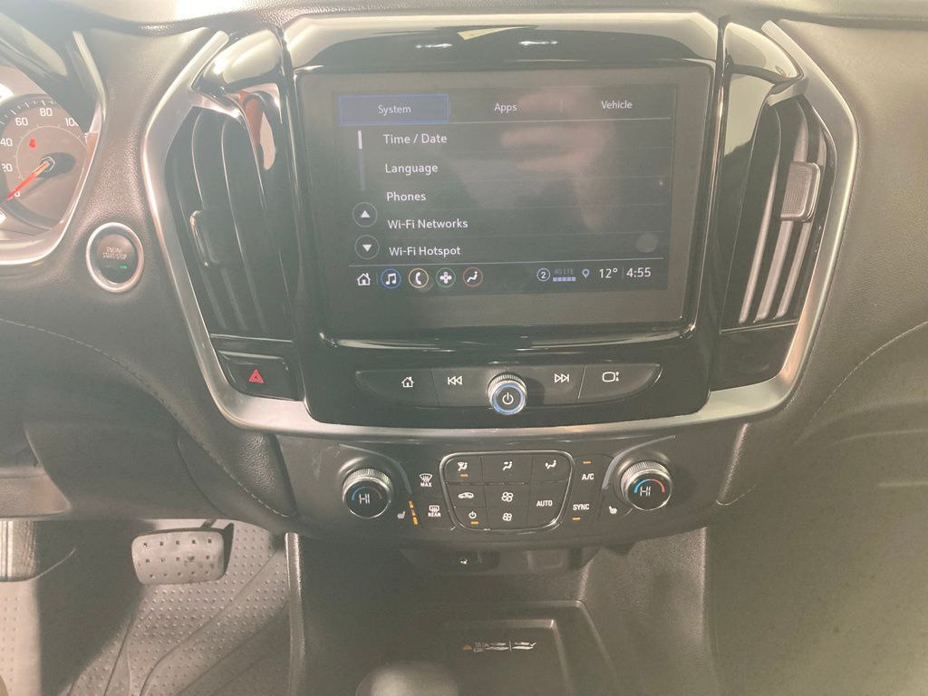 Used 2023 Chevrolet Traverse 3LT with VIN 1GNEVHKW1PJ124197 for sale in Elk River, Minnesota