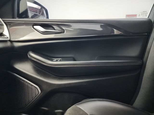 2022 Jeep Grand Cherokee Altitude photo 25