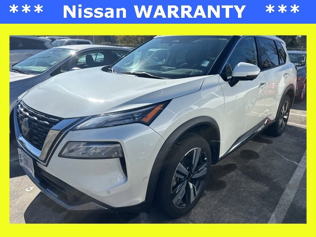 2023 Nissan Rogue SL's photo