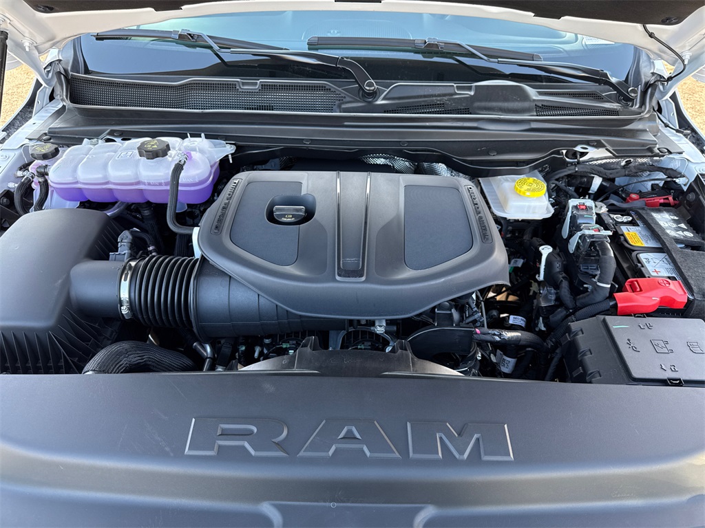 2025 Ram 1500 Big Horn Lone Star photo 9
