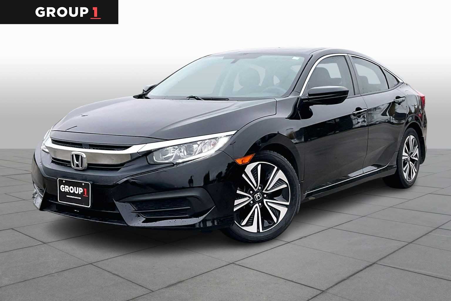 2016 Honda Civic LX's photo