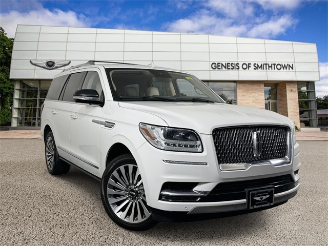 2021 Lincoln Navigator Reserve's photo