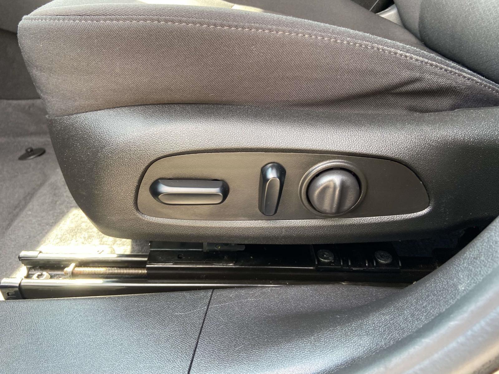 2023 Chevrolet Malibu 1LT photo 4