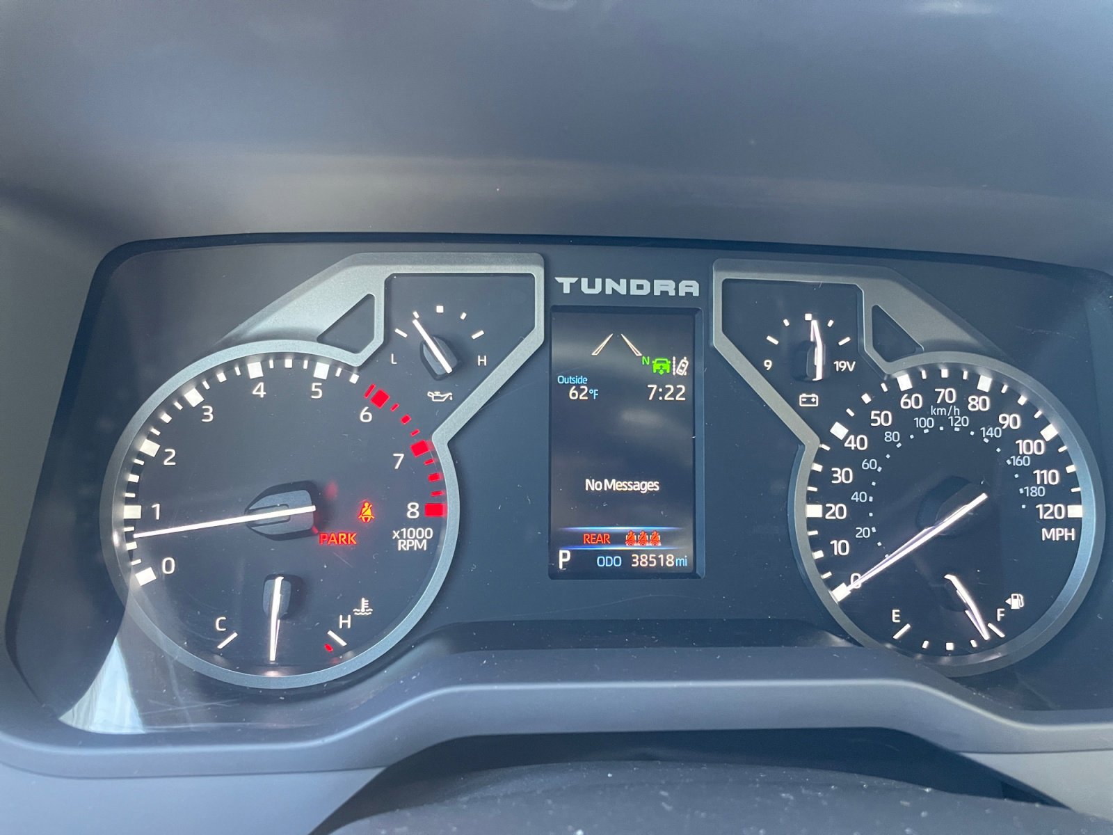 2022 Toyota Tundra SR5 photo 3