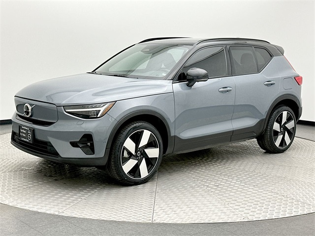 2023 Volvo XC40 Ultimate
