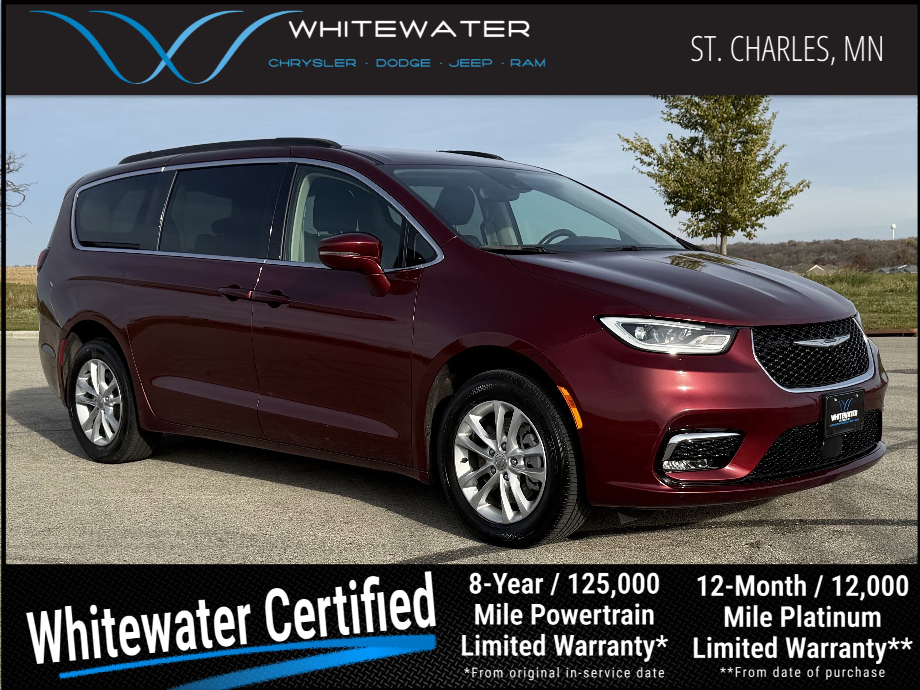 2021 Chrysler Pacifica Touring's photo