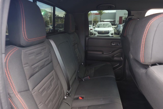 2023 Nissan Frontier PRO-4X photo 14