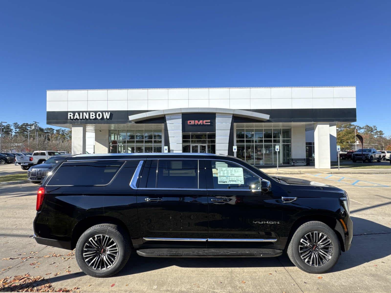 2026 GMC Yukon XL Elevation's photo