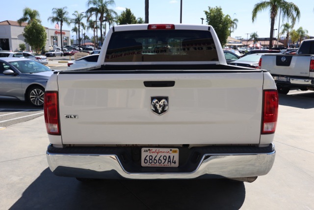 2022 Ram 1500 Classic SLT photo 4