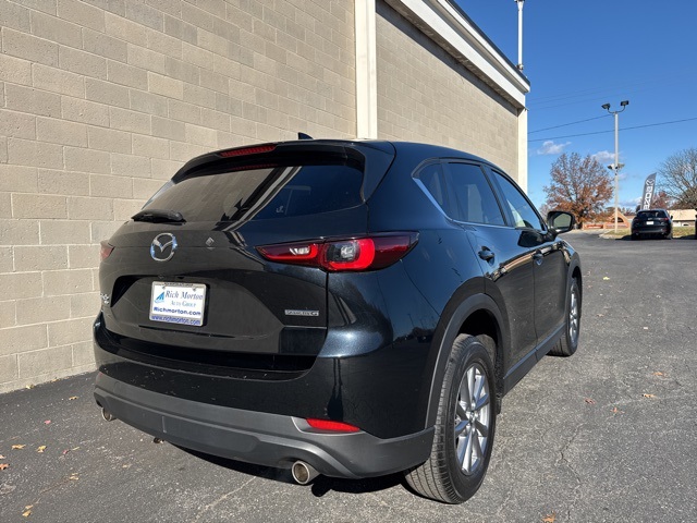 2023 Mazda CX-5 2.5 S Preferred photo 3