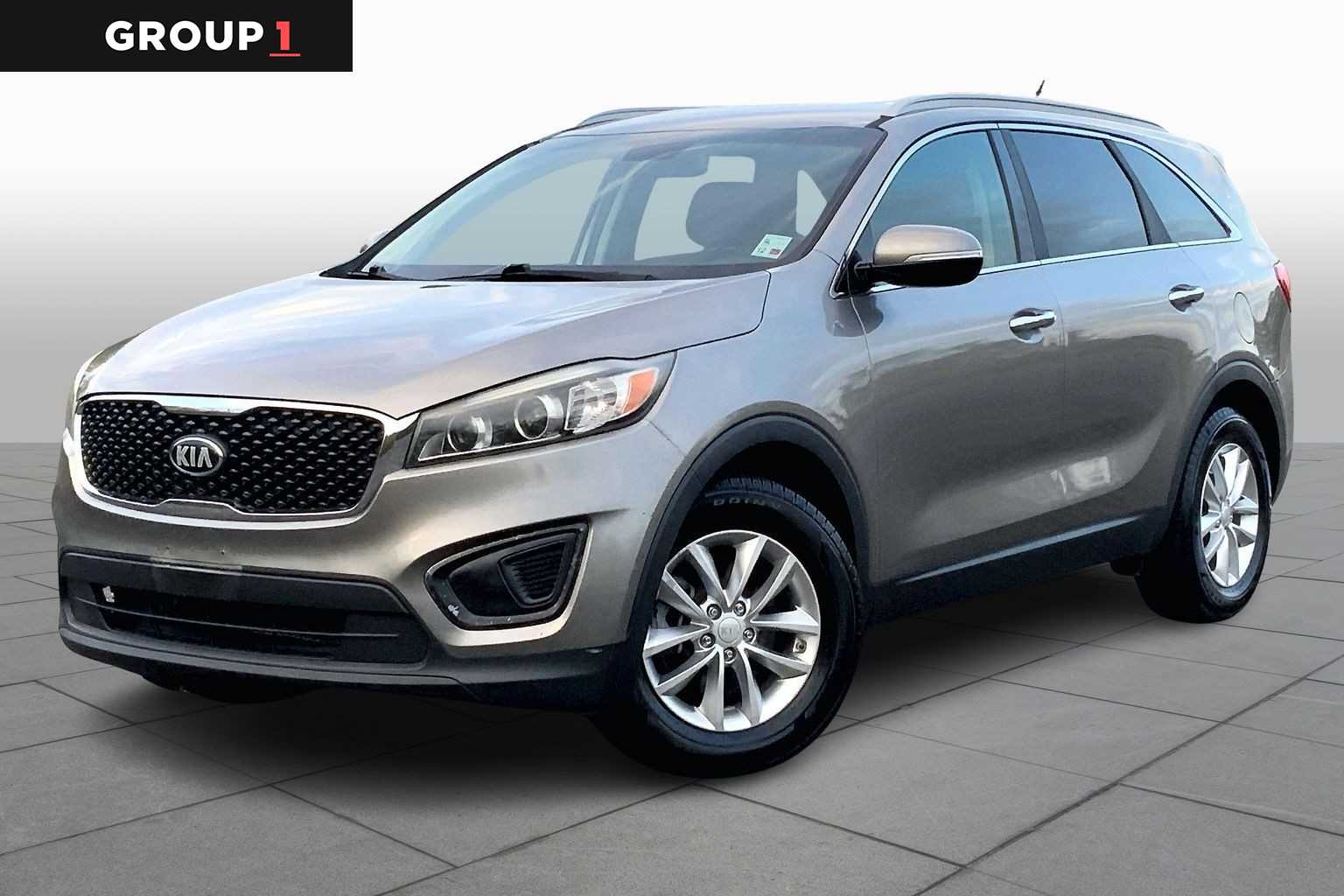 2016 Kia Sorento LX's photo