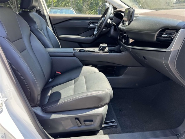 2023 Nissan Rogue SL photo 15