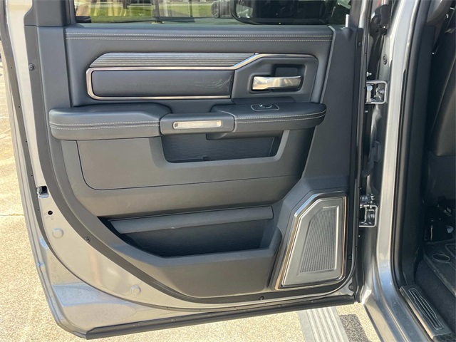 2021 Ram 3500 Limited photo 6
