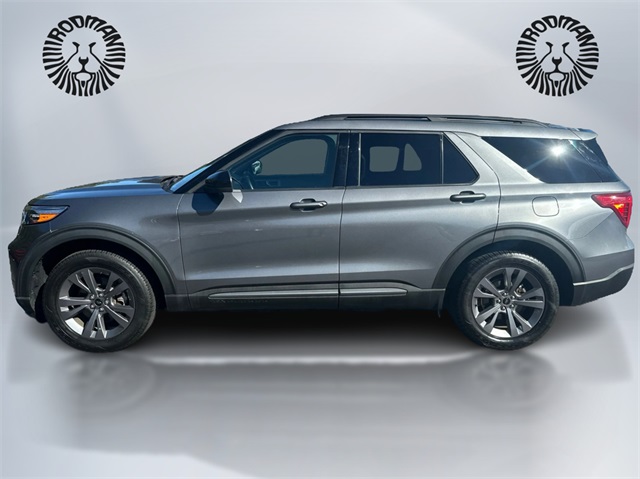 2022 Ford Explorer XLT photo 7