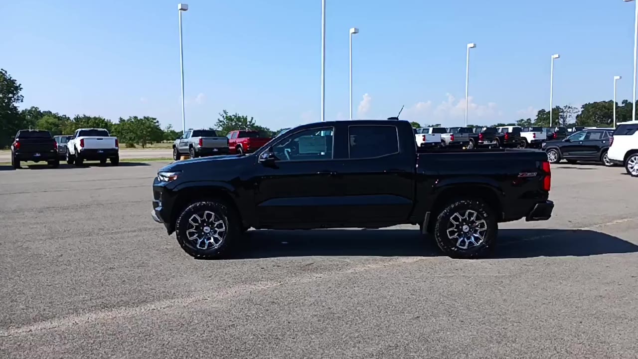 2026 Chevrolet Colorado Z71 photo 4