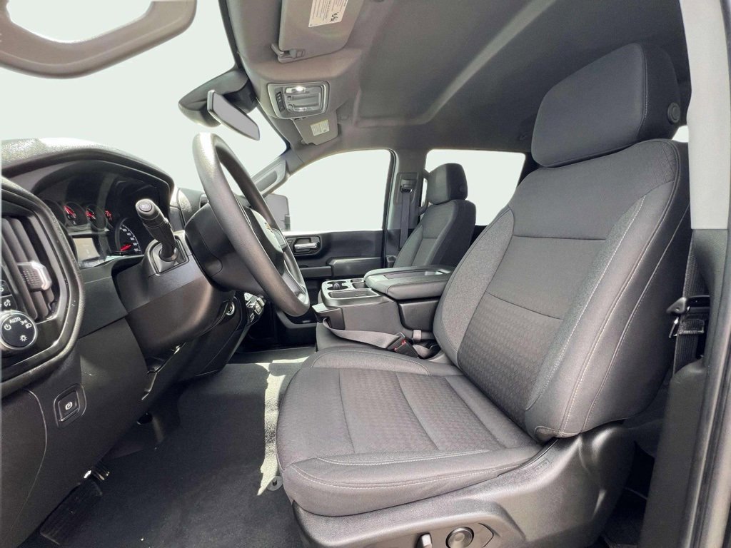 2024 Chevrolet Silverado 2500HD Custom photo 16